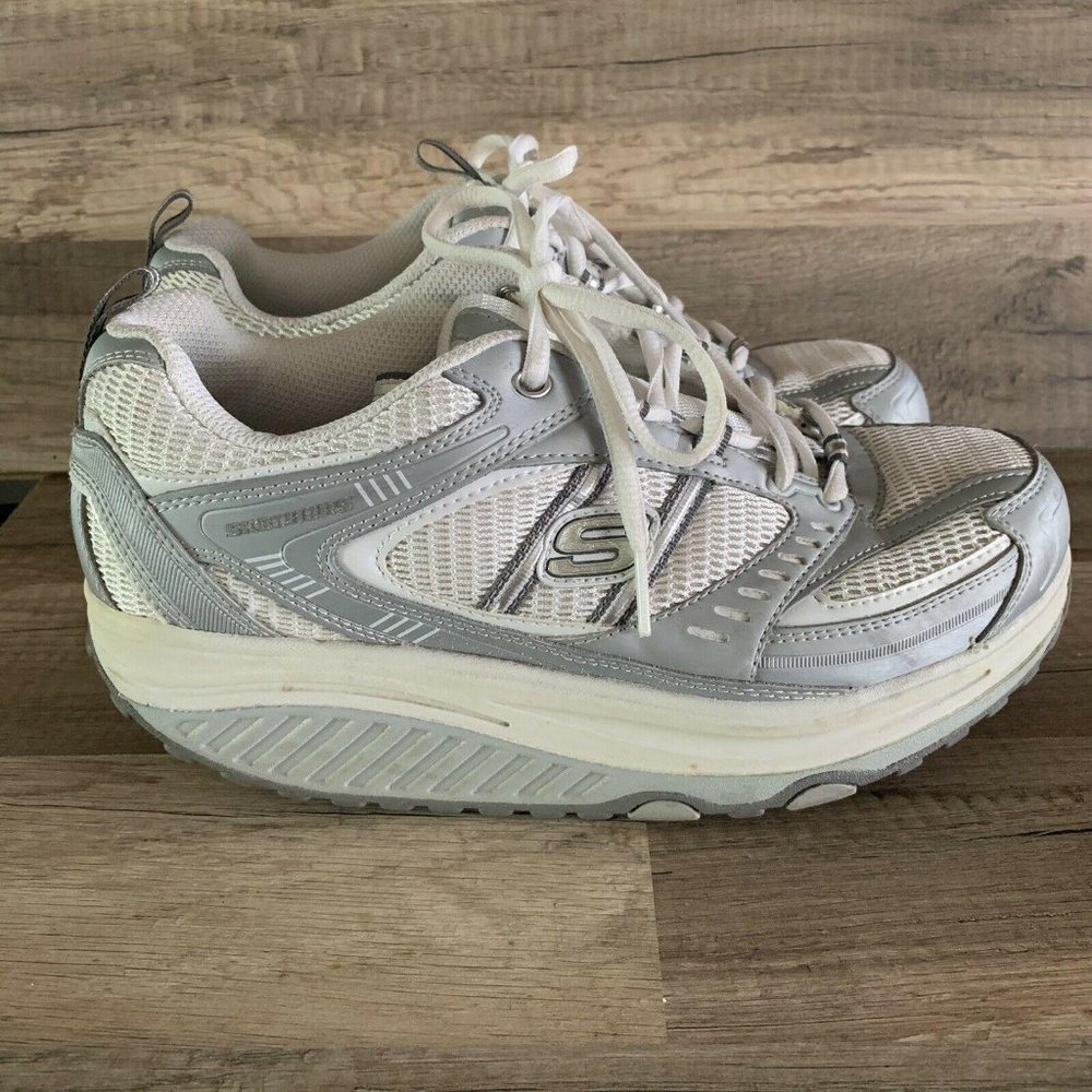 SKECHERS Womens Shape Ups Walking Sneakers White/Silver Size 8.5 SN 11814